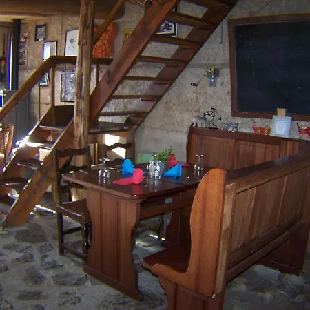 Oda ve Kahvaltı Le Marconnes